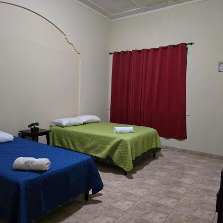 Hostal Casa Luna Santa Ana Zewnętrze zdjęcie